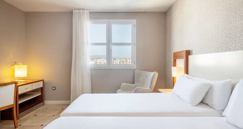  Hotel ILUNION Fuengirola