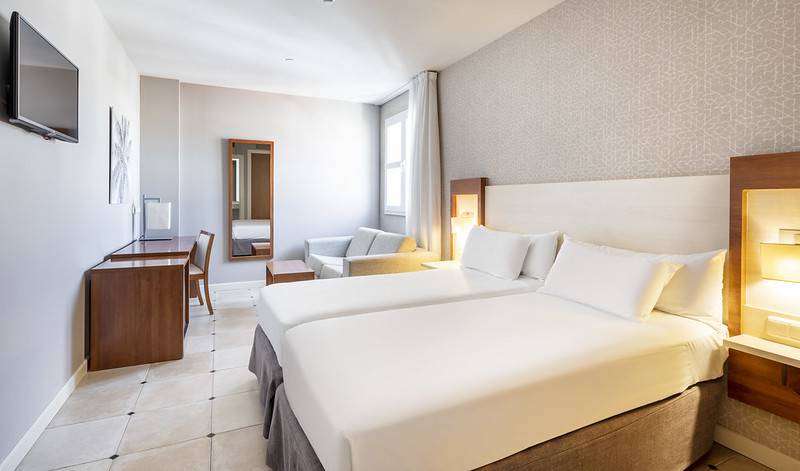  Hotel ILUNION Fuengirola