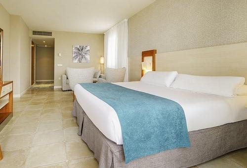 contacto hotel ILUNION Fuengirola contacto hotel fuengirola